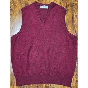 Johnstons of Elgin 100% Cashmere Burgundy V-Neck Sweater Vest Men's Size 42"